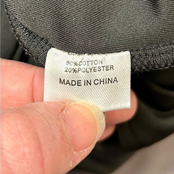 Ace Your Look! 🎾 Sleek Black Tennis Dress – Size M - Picture 6 of 8